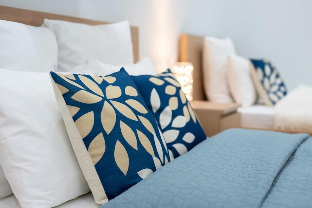 New Spacious At Superb Location