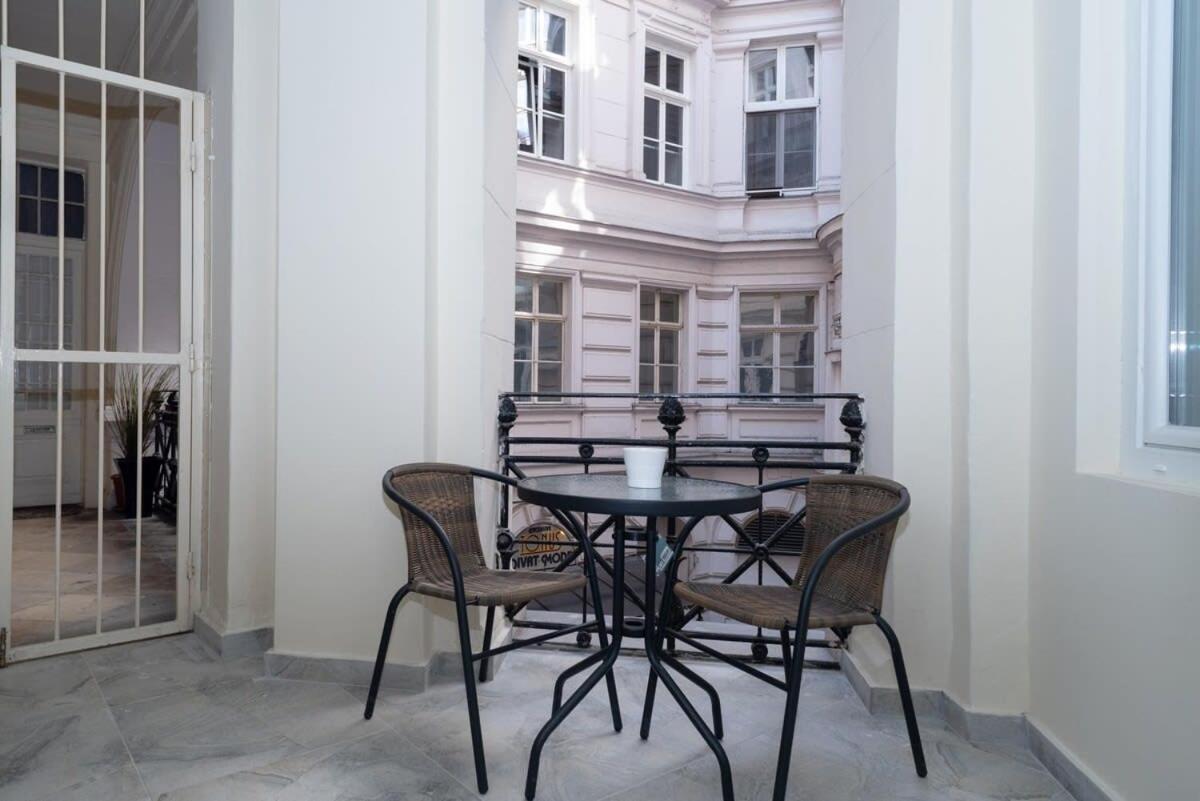 Apartment New Spacious At Superb Location *