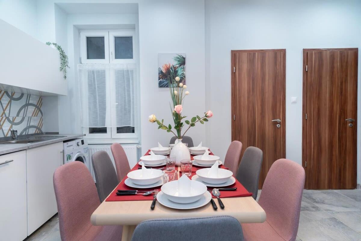 New Spacious At Superb Location